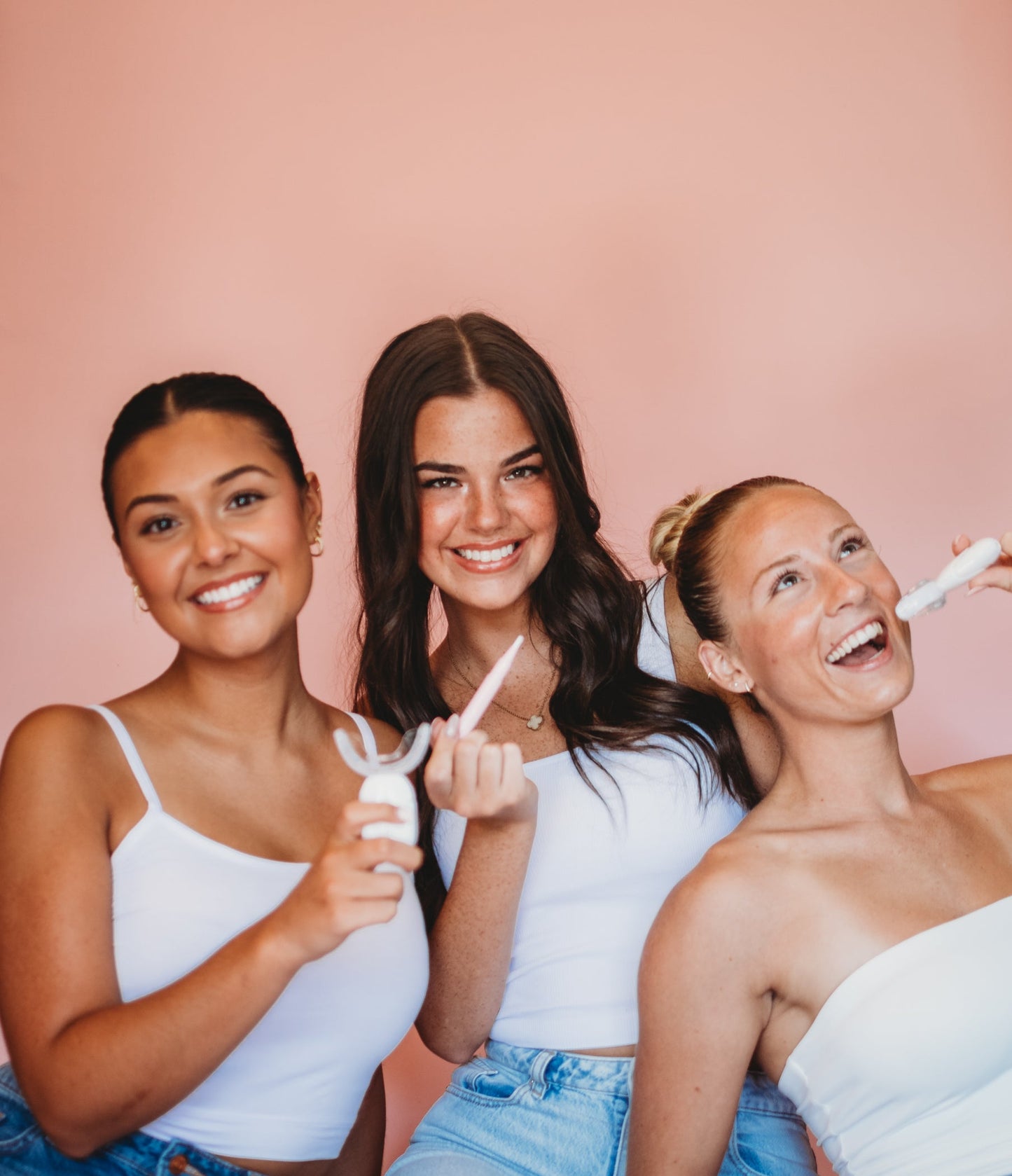 TEETH WHITENING KIT