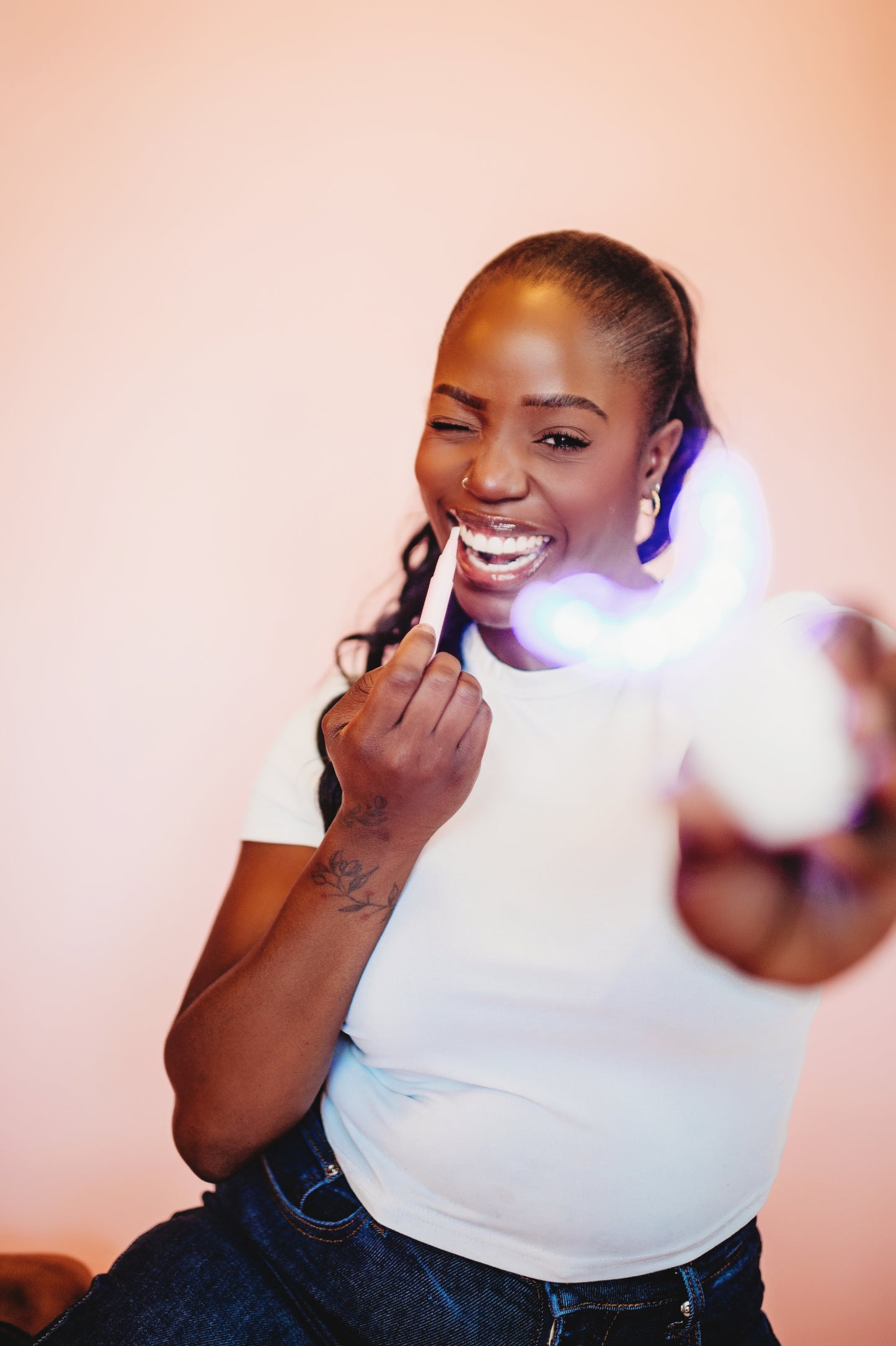 TEETH WHITENING KIT